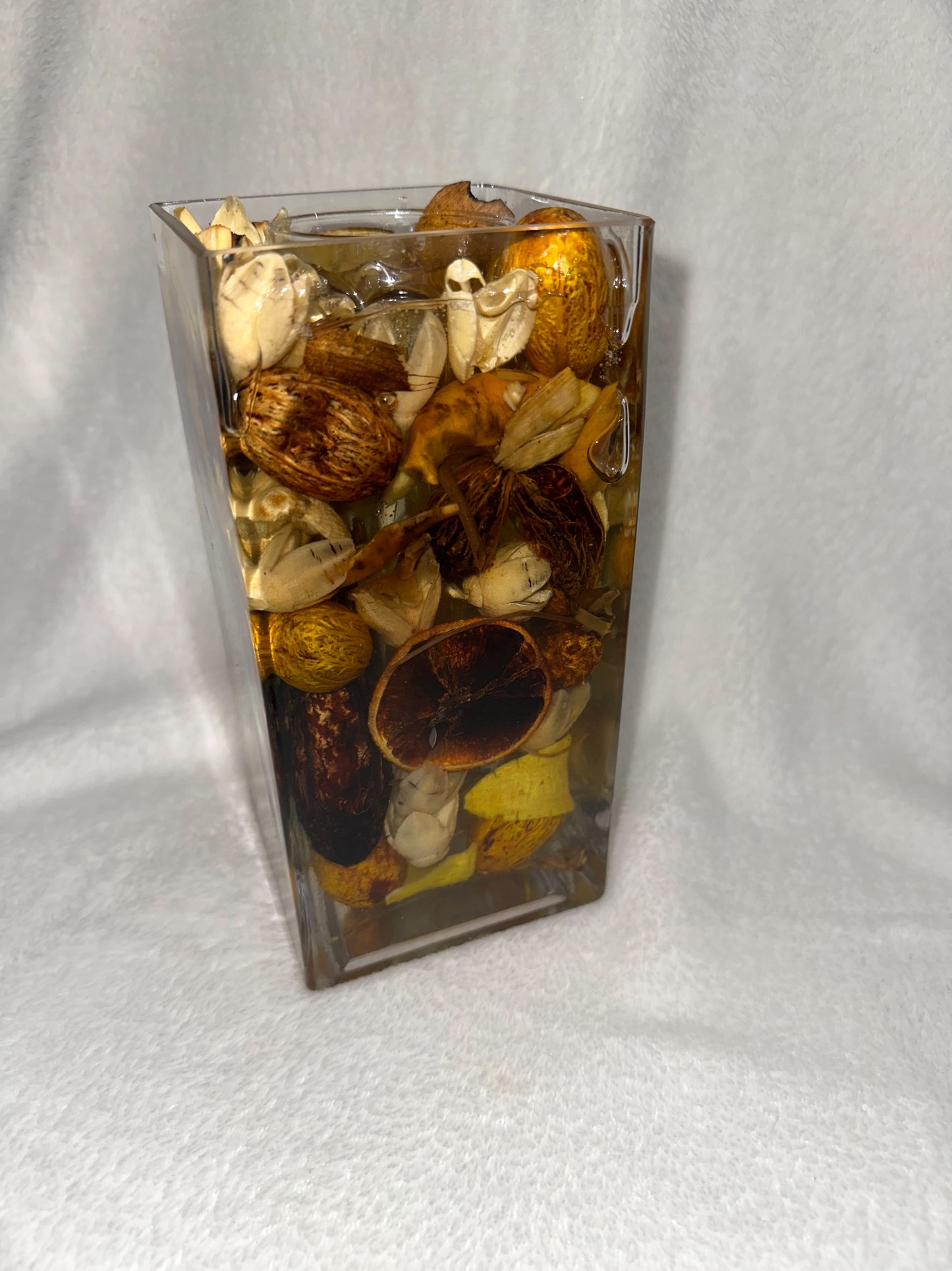 Large Clementine & Mango Luxury Aromatic Potpourri Tea Light Candle Holder