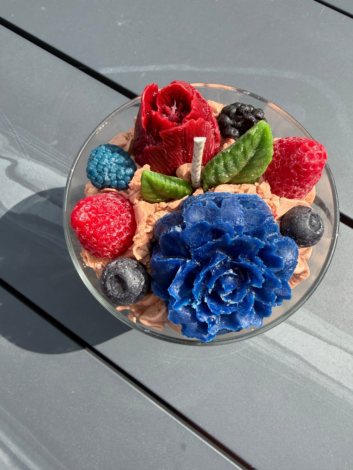 Berry floral soy candle