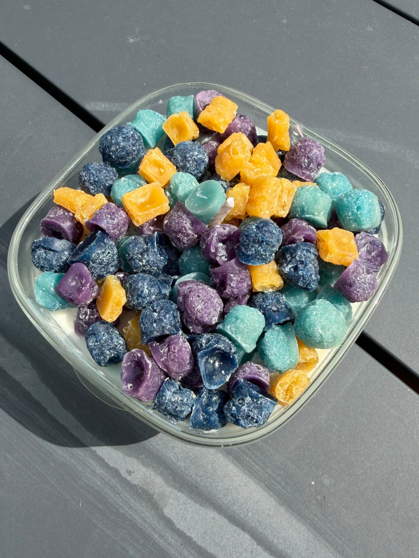 Blue berry crunch soy candle