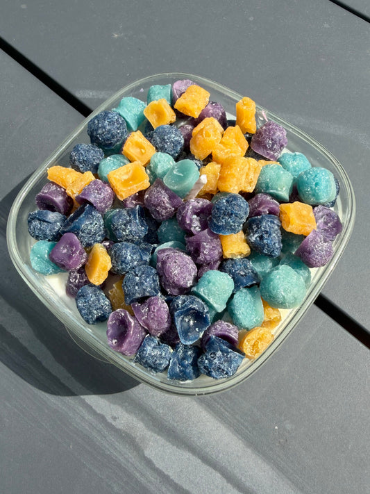 Blue berry crunch soy candle